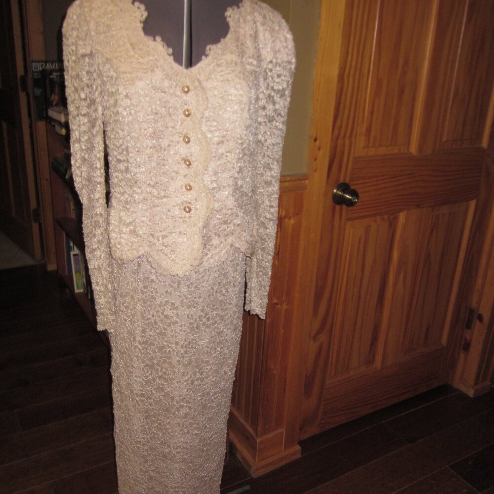 Ladies 2 pc mother of the bride lace skirt suit lined sz 6 gorgeous MINT